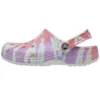 Classic Clog met krokodillenpatroon, Crocs, platte hak, sportieve, kleurrijke blauwe Sandalen