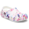Classic Clog met Tie-Dye-print “Garnet & Multi”