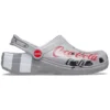 Coca-Cola x Crocs Crossover Light X Outdoor platte schoenen casual sportieve unisex grijze Sandalen