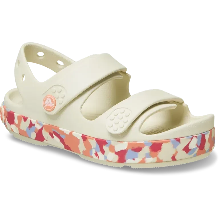 Crocband™ Cruiser Glow Confetti-band-Sandal voor kinderen. Crocband™ Cruiser Glow Confetti-band-Sandal voor kinderen.
