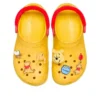 Crocs x Disney Winnie de Poeh Classic Platform Clog “Yellow Red”