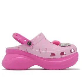 Crocs x Hello Kitty Classic Bae Clog “Roze”