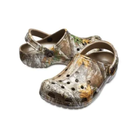 Crocs x Realtree Edge Classic Clogs “Camo”