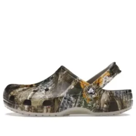 Crocs x Thisisneverthat Classic Clog Realtree Clogs “Edge Camo Walnut”