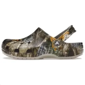 Crocs x Thisisneverthat Classic Clog Realtree Clogs “Edge Camo Walnut”