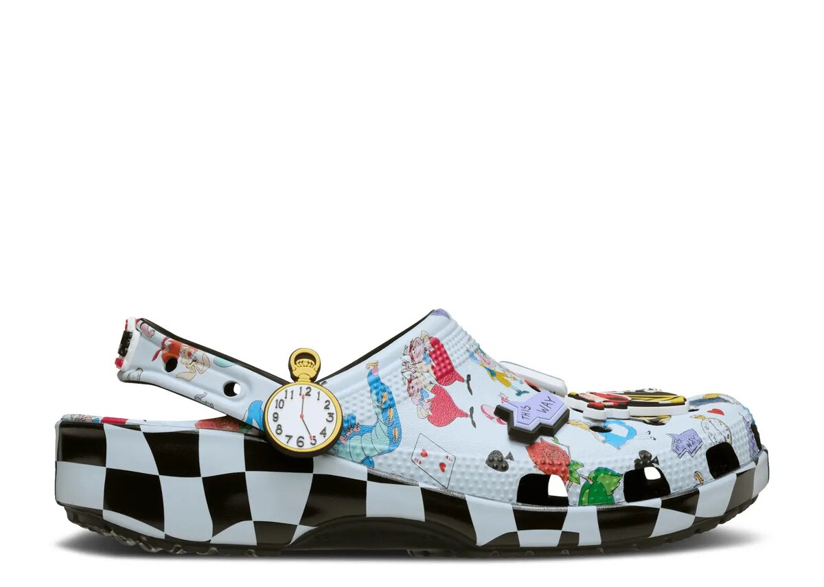 Disney x Classic Clog ‘Alice in Wonderland Character Print’ Disney x Classic Clog ‘Alice in Wonderland Character Print’
