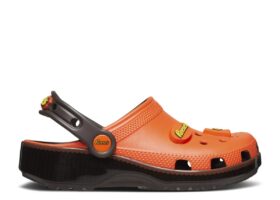 Hershey’s x Classic Clog Kids ‘Reese’s Peanut Butter Cup’