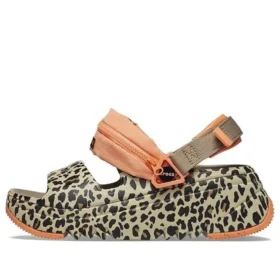 Hiker Xscape Animal-Sandalen “Khaki Leopard”