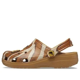 Jurassic World Classic Clogs “Bruin Wit”