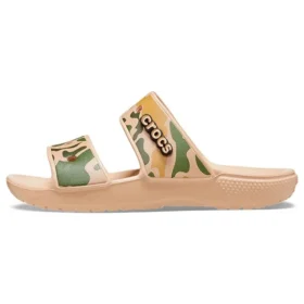 Klassieke Crocs met krokodillenprint en camouflagepatroon “Tan Green”