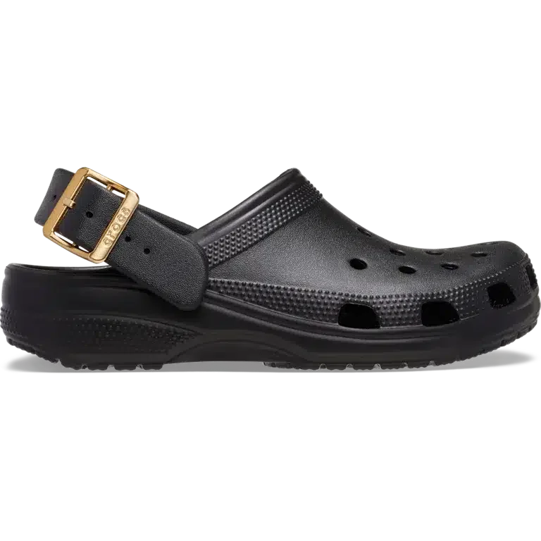 Klassieke metallic gesp op een Clog Klassieke metallic gesp op een Clog