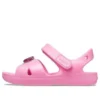 Klassieke sandalen met gekruiste bandjes en bedeltjes “Pink”